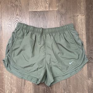 Nike Tempo Running Short in sage green